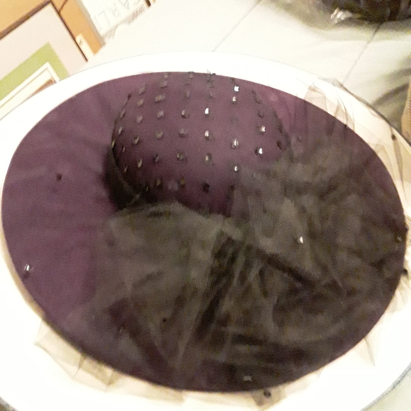 Hat - Picture 2 of 3